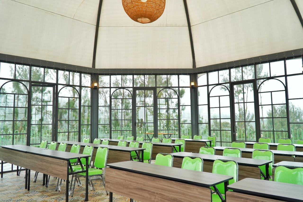 Azana Essence Selo Boyolali Villa ภายนอก รูปภาพ